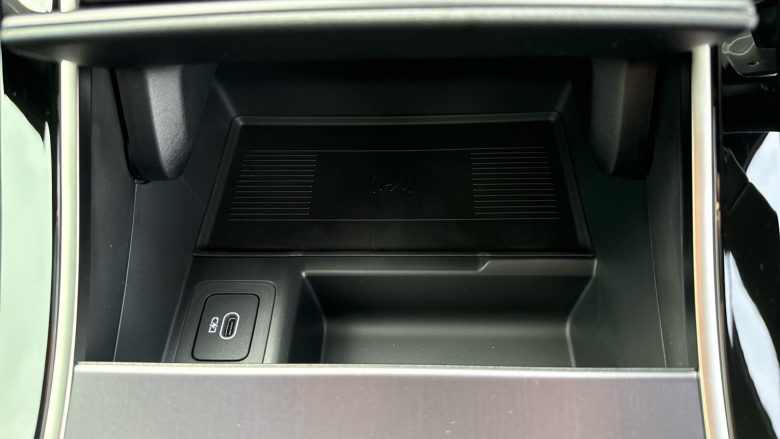 Land Rover Range Rover Evoque 1.5 P270e Edition 5dr Auto Hatchback